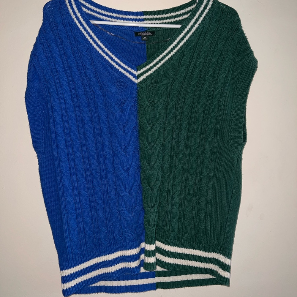 Size xs sweater vest.